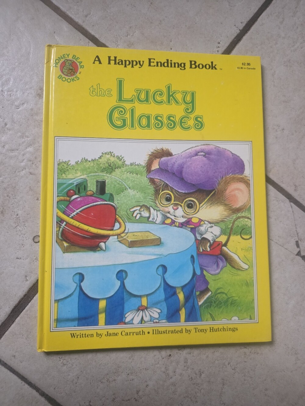 A Happy Ending Book The Lucky Glasses by Jane Carruth